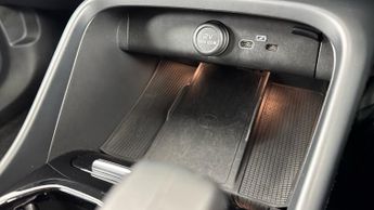 VOLVO XC40 Recharge Plus Twin Awd