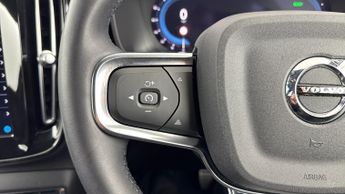 VOLVO XC40 Recharge Plus Twin Awd
