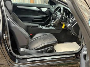 MERCEDES-BENZ C-CLASS C250 CDI AMG Sport Edition 2dr Auto