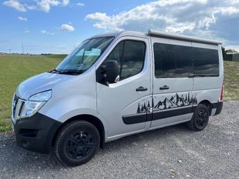 Nissan NV400 