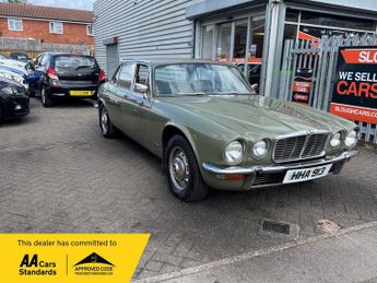 Jaguar XJ V6