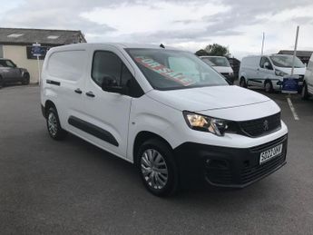 Peugeot Partner 950 1.5 BlueHDi 100 Professional Premium Van