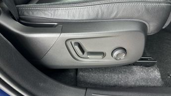 VOLVO XC40 P8 First Edition Awd