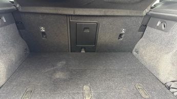 VOLVO XC40 Recharge Plus