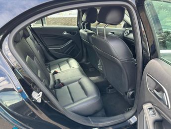 MERCEDES-BENZ A-CLASS A180d Sport Executive 5dr Auto