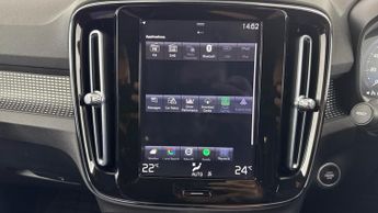 VOLVO XC40 Recharge T5 R-Design