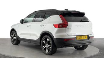 VOLVO XC40 Recharge T5 R-Design