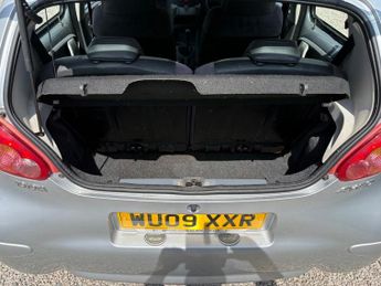 TOYOTA AYGO 1.0 VVT-i Platinum 5dr [AC]