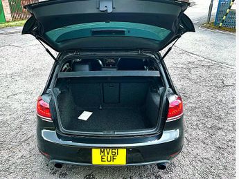 VOLKSWAGEN GOLF GTI EDITION 35