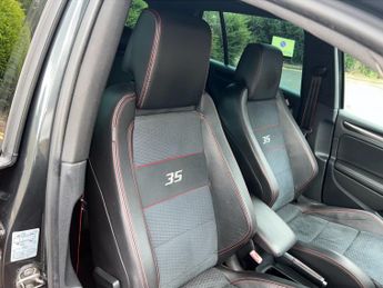 VOLKSWAGEN GOLF GTI EDITION 35