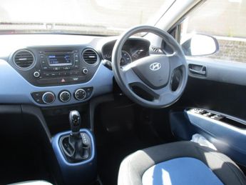 HYUNDAI I10 1.2 SE 5dr Auto