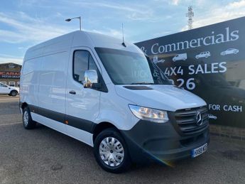 Mercedes Sprinter 314 CDI 2.1 MWB L2H2 PANEL VAN 133K FMBSH AIRCON 240V POWER INVE