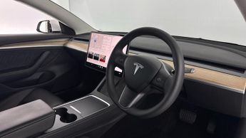 TESLA MODEL 3 Long Range