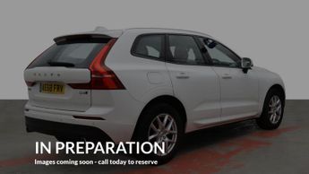 VOLVO XC60 D4 Momentum Awd