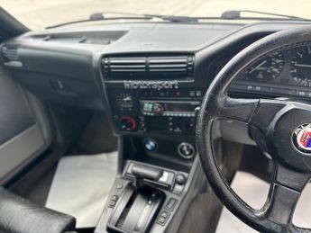 BMW 3 SERIES 325i Sport 2dr Auto