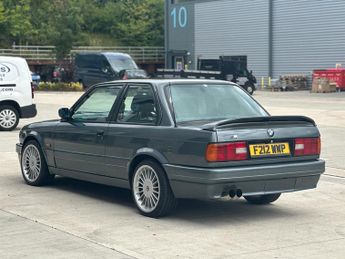 BMW 3 SERIES 325i Sport 2dr Auto