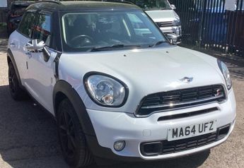 MINI Countryman 2.0 Cooper S D 5dr ++ BLACK PACK / 35 TAX / DAB / 64 MPG ++
