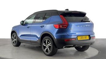 VOLVO XC40 D3 R-Design