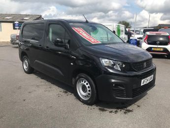 PEUGEOT PARTNER 950 1.5 BlueHDi 130 Professional Premium+ Van EAT8