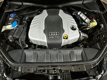 AUDI Q7 3.0 TDI 204 Quattro S Line Plus 5dr Tip Auto