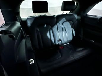 AUDI Q7 3.0 TDI 204 Quattro S Line Plus 5dr Tip Auto