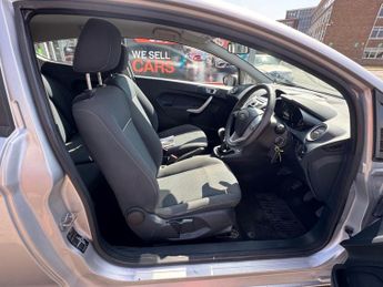 FORD FIESTA 1.25 Edge 3dr [82]