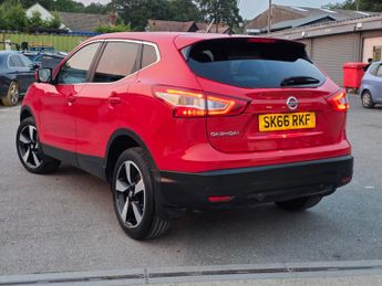 NISSAN QASHQAI 1.6 dCi N-Connecta 5dr Xtronic ULEZ compliance EURO 6