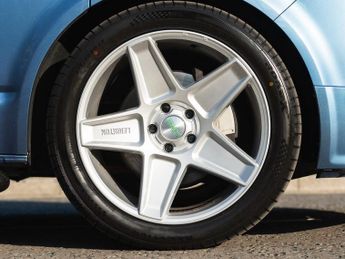 VOLKSWAGEN TRANSPORTER 2.0 TDI BMT 150 Highline Kombi Van DSG