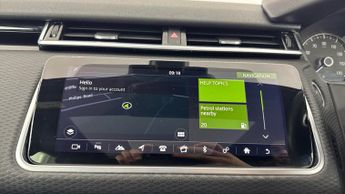 LAND ROVER RANGE ROVER VELAR R-Dynamic S