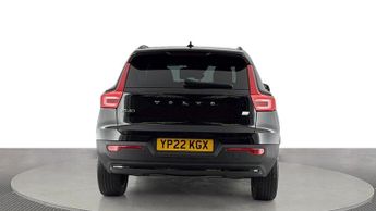 VOLVO XC40 Recharge T4 R-Design