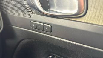 VOLVO XC40 T3 Inscription Pro