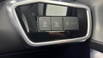AUDI A6 SALOON Tfsi E Quattro Sport