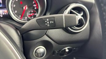 MERCEDES-BENZ GLA Gla 200 Sport Executive