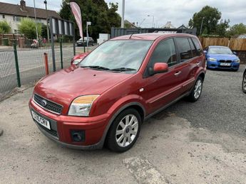 FORD FUSION Titanium 5 door