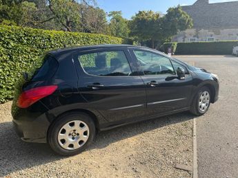 PEUGEOT 308 1.6 HDi 92 Access 5dr
