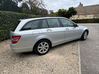 MERCEDES-BENZ C-CLASS C200 CDI BlueEFFICIENCY Executive SE 5dr Auto