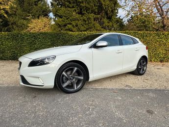 Volvo V40 T2 R DESIGN 5dr