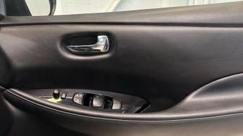 NISSAN LEAF 110kW N-Connecta 40kWh 5dr Auto