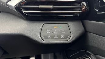 VOLKSWAGEN ID5 Style Pro