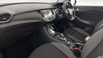 VAUXHALL GRANDLAND X 1.6 Hybrid Business Edition Nav 5dr Auto
