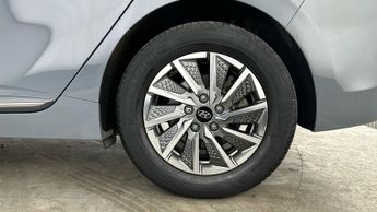 HYUNDAI IONIQ 100kW Premium 38kWh 5dr Auto