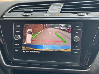 VOLKSWAGEN TOURAN 1.4 TSI SEL 5dr DSG