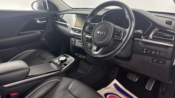 KIA NIRO 4 Plus