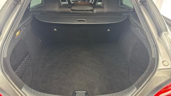MERCEDES-BENZ CLA Cla 220 D Amg Line