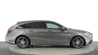 MERCEDES-BENZ CLA Cla 220 D Amg Line