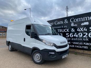 Iveco Daily 35S12V 2.3 35-120 MWB 115 BHP 6 SPEED HI ROOF PANEL VAN 99K FSH 