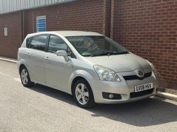 TOYOTA COROLLA VERSO 2.2 D-4D T3 5dr