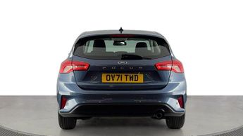 FORD FOCUS Titanium