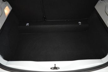 RENAULT ZOE 80kW i Dynamique Nav R110 40kWh 5dr Auto