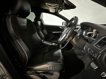 VOLVO XC60 D4 [181] R DESIGN 5dr AWD Geartronic